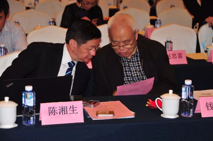 http://mmbiz.qpic.cn/mmbiz_jpg/HVEnXHyBzbVjY5RlSsc9MCYvBKqtvpVFmxJ5uLU24gLZzLEaCQS0mkfJa0XdgsqdwuSIMbcsBjNZibekgUpwP3Q/640?wx_fmt=jpeg&wxfrom=5&wx_lazy=1