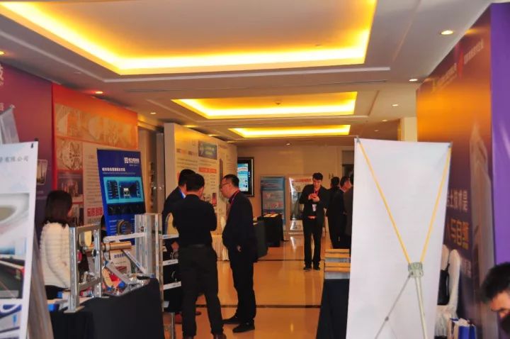 http://mmbiz.qpic.cn/mmbiz_jpg/HVEnXHyBzbVjY5RlSsc9MCYvBKqtvpVFZYKia2aacdFibW7wPRn4ulYwVZj1qBwQn8FGk7h4hYBRfrgxhQZiaV34Q/640?wx_fmt=jpeg&wxfrom=5&wx_lazy=1